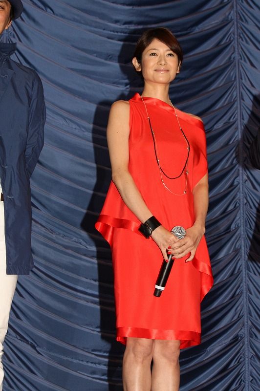 真木よう子が美オーラで圧倒!! 映画『外事警察 その男に騙されるな』初日　画像ギャラリー（4枚目）