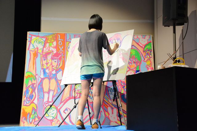 『凶悪』の白石和彌監督、“凶悪”イメージの払拭を目論み、女子中学生たちと“トイレ映画”作り　画像ギャラリー（13枚目）