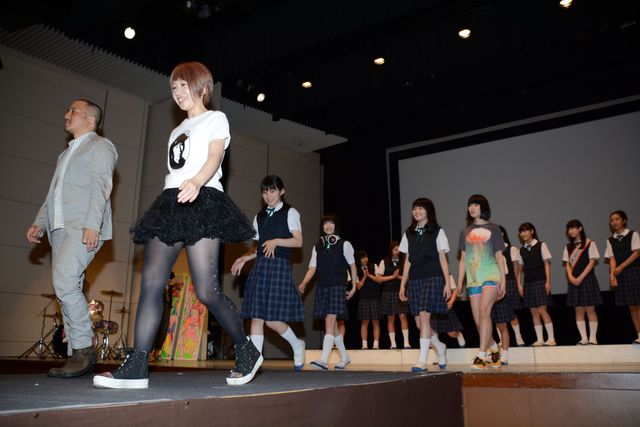 『凶悪』の白石和彌監督、“凶悪”イメージの払拭を目論み、女子中学生たちと“トイレ映画”作り　画像ギャラリー（22枚目）