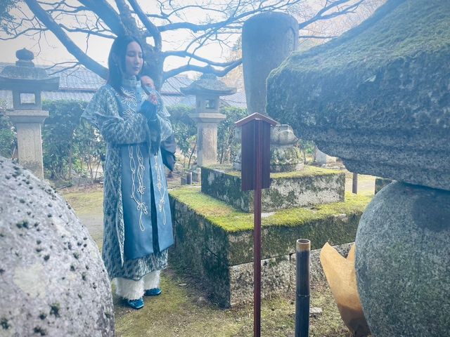 「光る君へ」ファーストサマーウイカ、清少納言ゆかりの地へ：フォトギャラリー