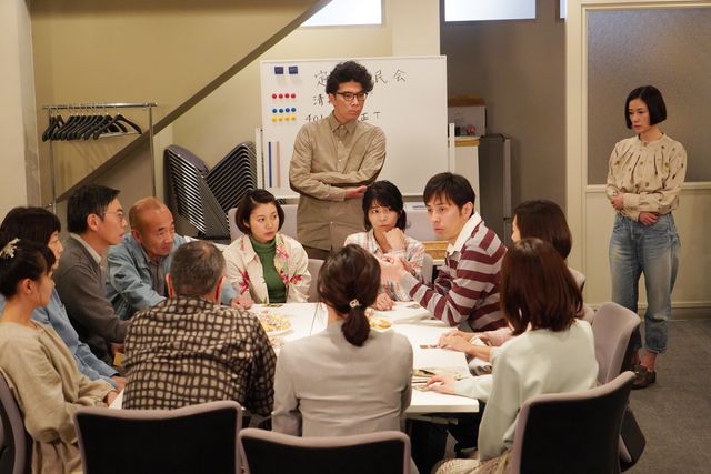 原田知世＆田中圭「あなたの番です」場面写真（4枚目）