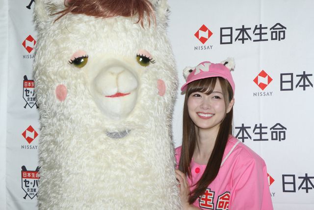 乃木坂46・白石麻衣、初のノーバン始球式！フォトギャラリー（6枚目）
