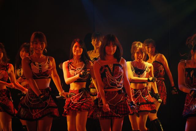 「AKB48劇場 前田敦子卒業公演」ギャラリー（3枚目）