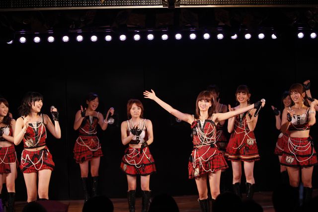 「AKB48劇場 前田敦子卒業公演」ギャラリー（5枚目）