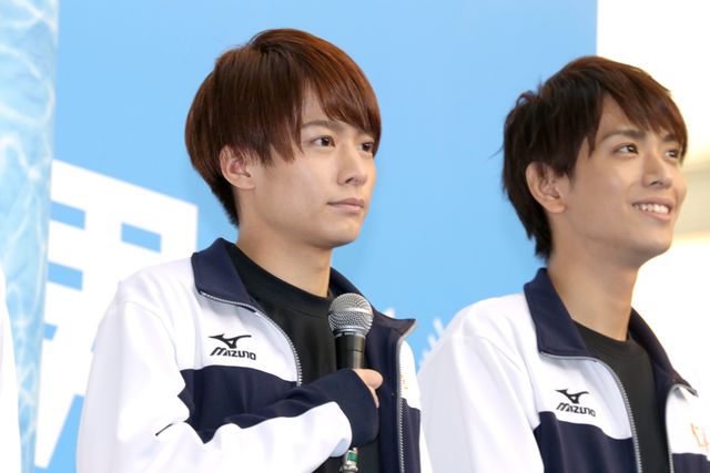 「男水！」壮行会開催！　ジャージ姿のイケメン見ようと女性ファン1,500人集結　画像ギャラリー（12枚目）