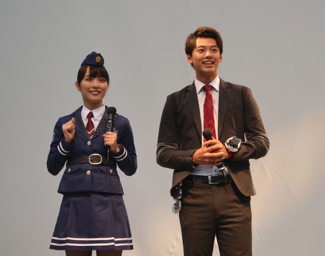 松岡充、熱唱！「仮面ライダードライブ」イベントフォトギャラリー（2枚目）