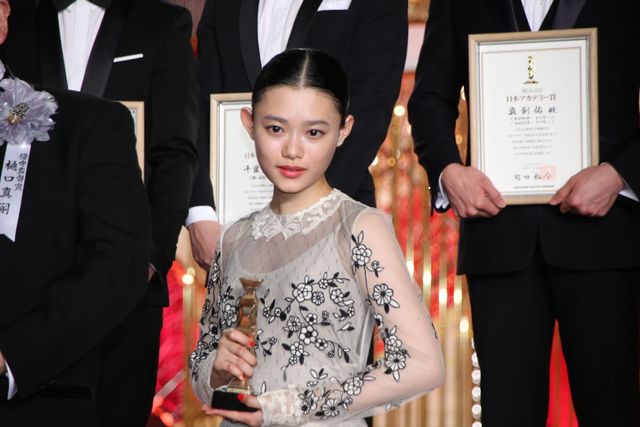 百花繚乱！広瀬すず、宮崎あおい、橋本環奈ら絶世の美女が集結！（17枚目）