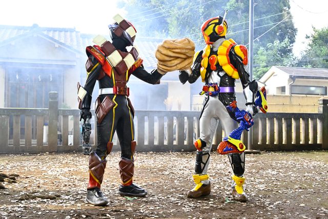 仮面ライダーガヴ ラキア・アマルガ ジレベスト 劇中再現版 プロップ 衣装 仮面ライダーガヴ ラキア・アマルガ ジレベスト 劇中再現版