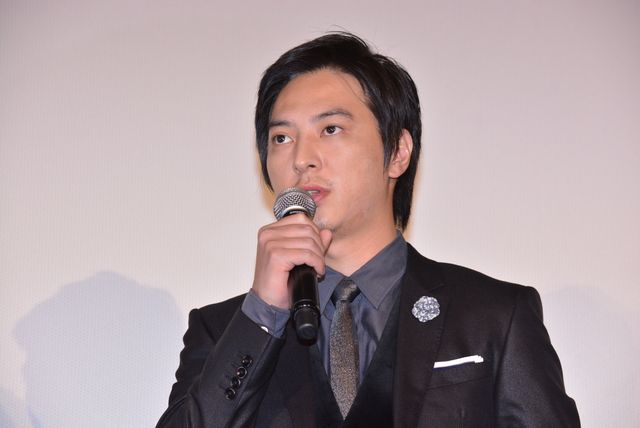 唐沢寿明、小雪らが杉原千畝に救われた生き証人と対面！『杉原千畝　スギハラチウネ』初日舞台あいさつフォトギャラリー（8枚目）