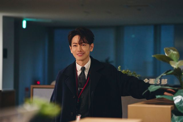 小芝風花、佐藤健、横山裕、白石聖「私の夫と結婚して」笑顔あふれるメイキング＜7枚＞（5枚目）