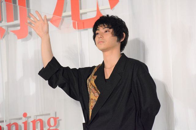 佐藤健＆有村架純の着物姿がステキ！『るろうに剣心　最終章 The Beginning』初日舞台あいさつ（16枚目）