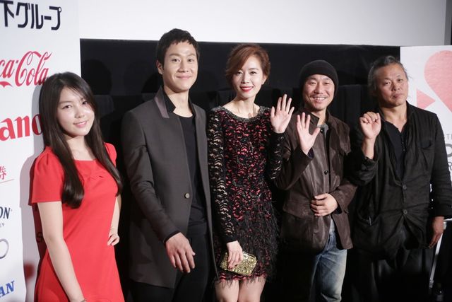 『レッド・ファミリー』記者会見、Q＆Aフォトギャラリー（9枚目）