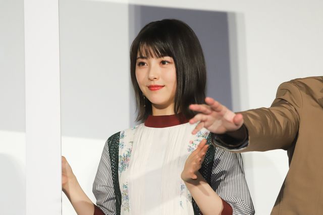 神木隆之介、浜辺美波、中村倫也が仲良く登場！『屍人荘の殺人』大ヒット御礼舞台あいさつ（22枚目）