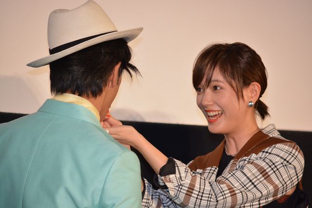 綾瀬はるか、坂口健太郎ら登場『今夜、ロマンス劇場で』初日舞台あいさつ（19枚目）