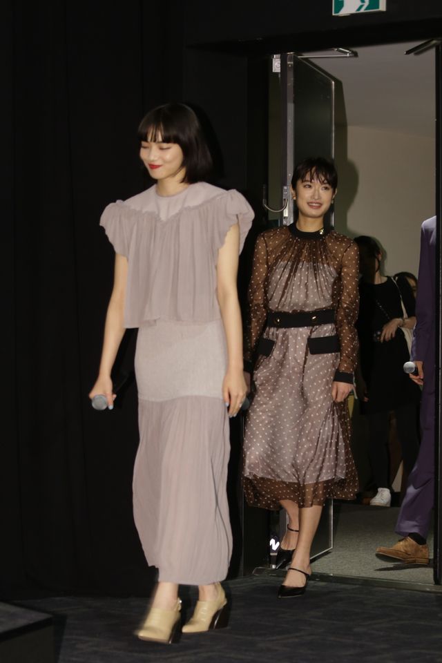 小松菜奈×門脇麦×成田凌、めっちゃ笑顔で盛り上がる！『さよならくちびる』完成披露試写会：フォトギャラリー