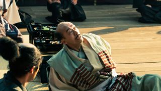 「どうする家康」光秀役・酒向芳、緊迫の饗応シーン振り返る　岡田准一が助けに