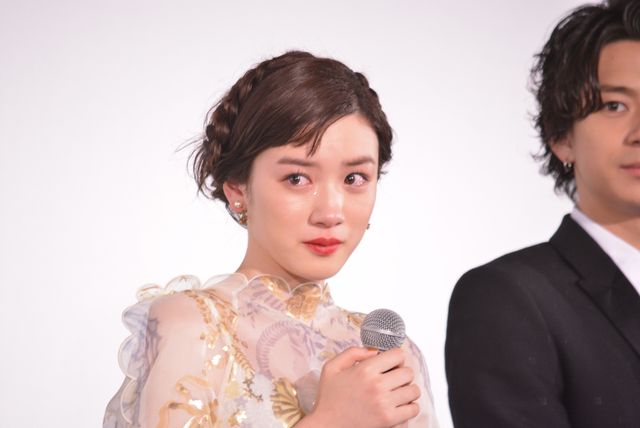 衣装がかわいい！『ひるなかの流星』公開記念舞台あいさつフォトギャラリー（13枚目）