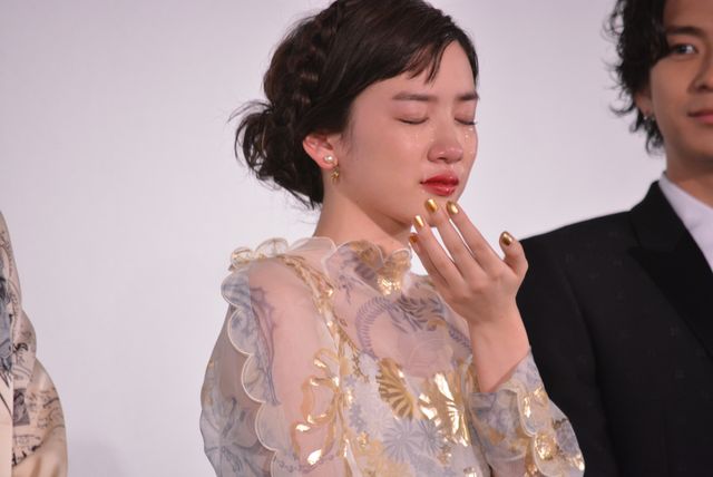 衣装がかわいい！『ひるなかの流星』公開記念舞台あいさつフォトギャラリー（19枚目）