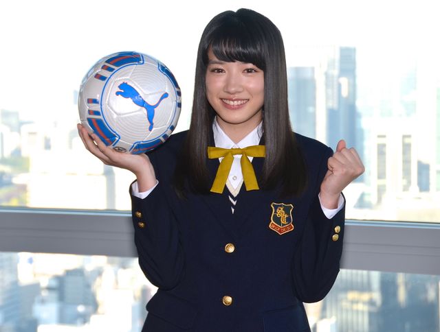 永野芽郁、高校サッカー応援マネージャーに決定！囲み取材フォトギャラリー（2枚目）