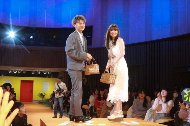 笑顔がまぶしい吉沢亮『ママレード・ボーイ』完成披露試写（16枚目）