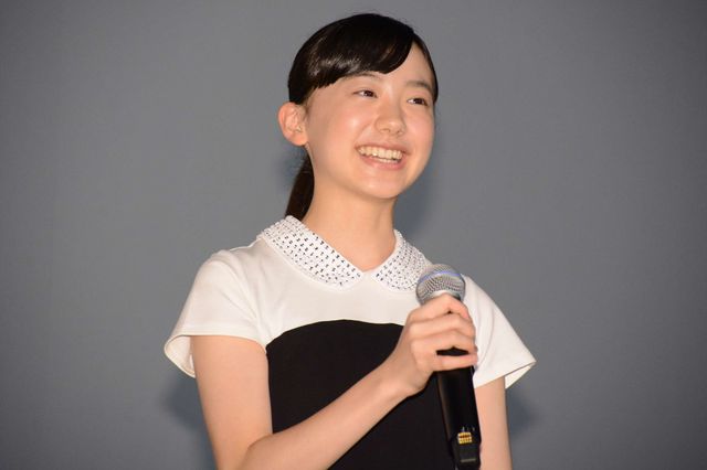 司会は芦田愛菜！『映画　山田孝之3D』公開記念舞台あいさつ（9枚目）
