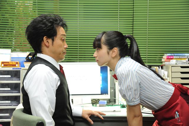 小松菜奈＆大泉洋『恋は雨上がりのように』新写真5枚（3枚目）