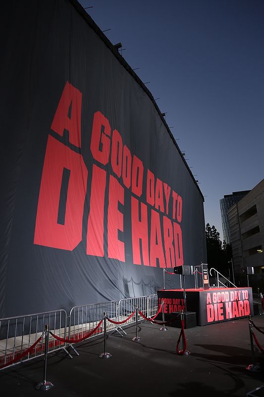 『ダイ・ハード/ラスト・デイ』除幕式の様子（4枚目）