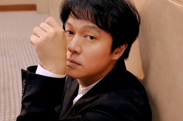 丸山隆平、大人の魅力さく裂　映画『金子差入店』インタビュー撮り下ろしカット（3枚目）