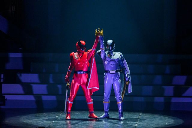 もっふんに寄り添うリタ！「キングオージャーFLT」ステージフォト12枚（ネタバレあり）（11枚目）