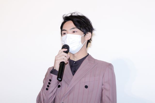 黒沢あすか、上村侑が登壇！映画『親密な他人』初日舞台あいさつ（8枚目）