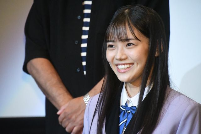 “白馬の王子様”姿で『ドンブラザーズ』舞台挨拶に登場したイヌブラザー・犬塚翼さん（5枚目）