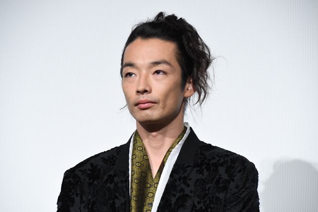 森山未來＆北村匠海＆勝地涼、ボクシングの構え！『アンダードッグ』公開記念舞台あいさつ（2枚目）