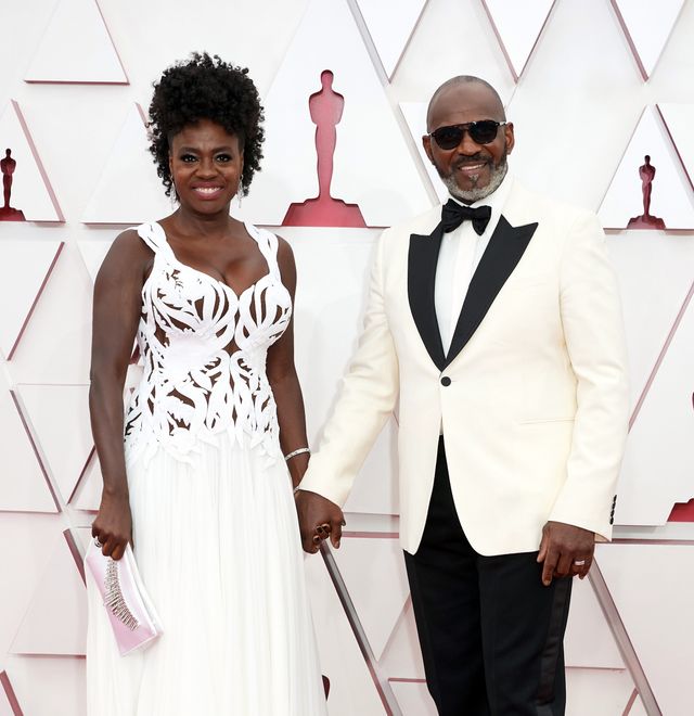 親愛なるパートナーと！レッドカーペットカップル編（4枚目）