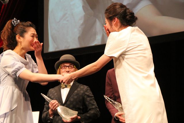 松岡茉優＆武田梨奈が感涙…-ゆうばり映画祭開幕フォトギャラリー（6枚目）