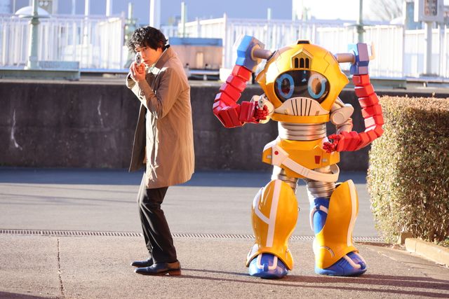 怜慈vs黒いギャバン！「超宇宙刑事ギャバン インフィニティ」第7話場面写真（3枚目）