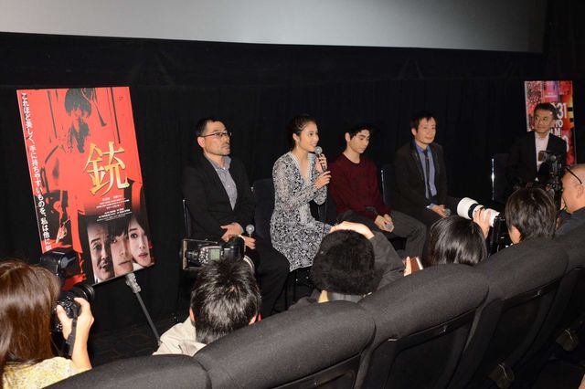 村上虹郎＆広瀬アリス『銃』上映Q＆A（2枚目）