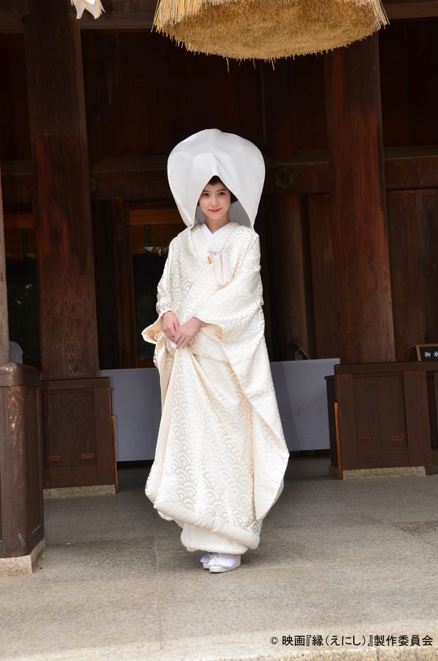 佐々木希の白無垢姿＆『縁（えにし）』現場写真を公開！フォトギャラリー：フォトギャラリー