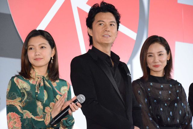 黒柳徹子とメル友の福山雅治！『SCOOP!』初日舞台あいさつフォトギャラリー：フォトギャラリー