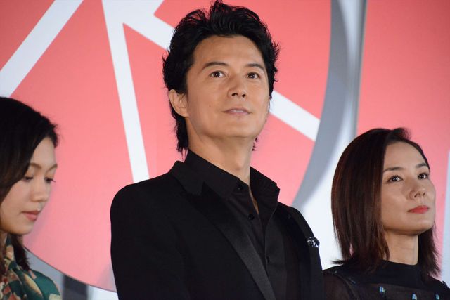 黒柳徹子とメル友の福山雅治！『SCOOP!』初日舞台あいさつフォトギャラリー（10枚目）