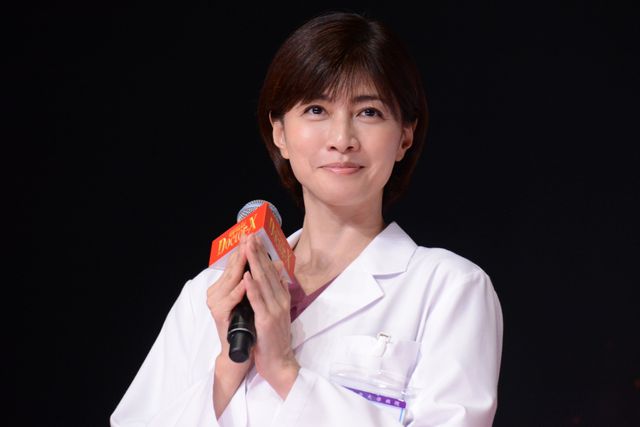 「ドクターX」米倉涼子、田中圭、内田有紀ら主要キャスト大集合！『劇場版ドクターX FINAL』完成報告会見（6枚目）