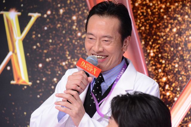 「ドクターX」米倉涼子、田中圭、内田有紀ら主要キャスト大集合！『劇場版ドクターX FINAL』完成報告会見（11枚目）