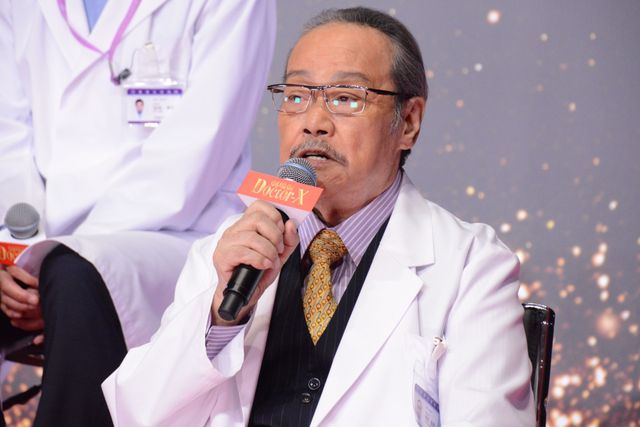 「ドクターX」米倉涼子、田中圭、内田有紀ら主要キャスト大集合！『劇場版ドクターX FINAL』完成報告会見（12枚目）