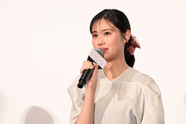 輝く美貌！原菜乃華×作間龍斗（ACEes）『ないものねだりの君に光の花束を』 完成披露の様子（11枚目）