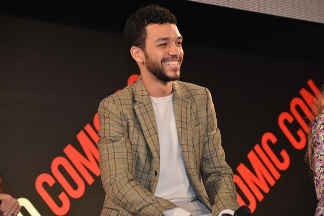 『名探偵ピカチュウ』主演俳優、客席にハートマーク！「東京コミコン」スペシャルステージ（9枚目）