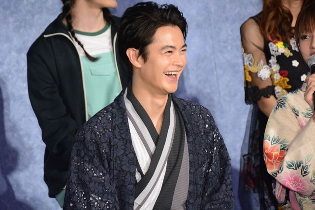 深田恭子＆瀬戸康史が7年ぶり共演「ルパンの娘」記者会見（23枚目）