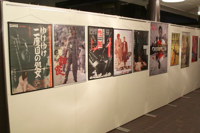 若松孝二監督の通夜、弔問に訪れた関係者（5枚目）