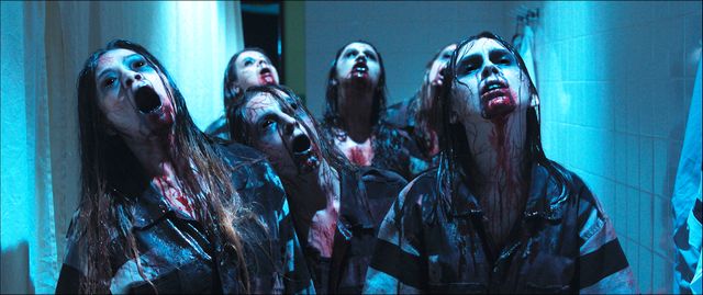 凶悪犯がゾンビになって襲ってくる…『エクスペリメント・アット・セントレオナルズ女子刑務所』（8枚目）