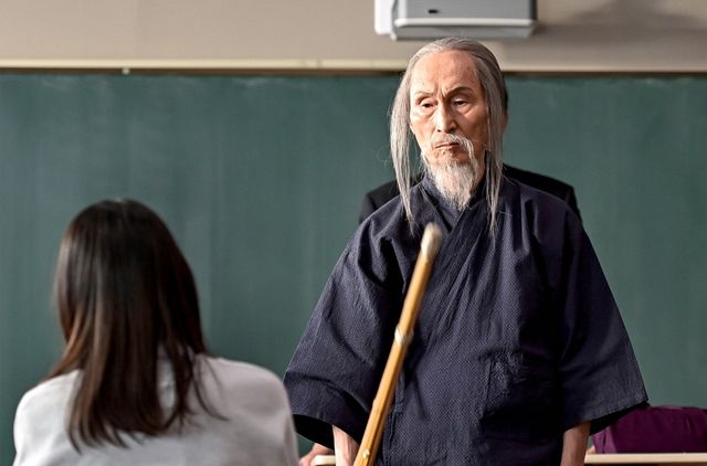 平手友梨奈、南沙良ら伝説の数学講師と対面！「ドラゴン桜」4話場面写真（12枚目）