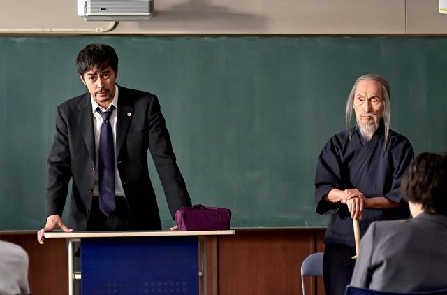 平手友梨奈、南沙良ら伝説の数学講師と対面！「ドラゴン桜」4話場面写真（14枚目）