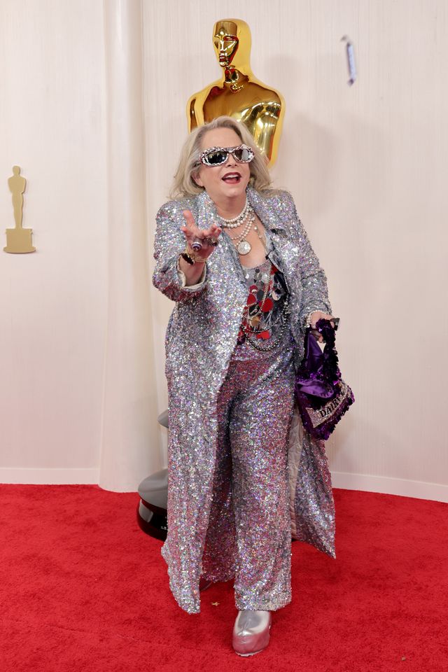 オスカー候補女優も！奇抜ドレスで注目浴びるセレブたち（5枚目）
